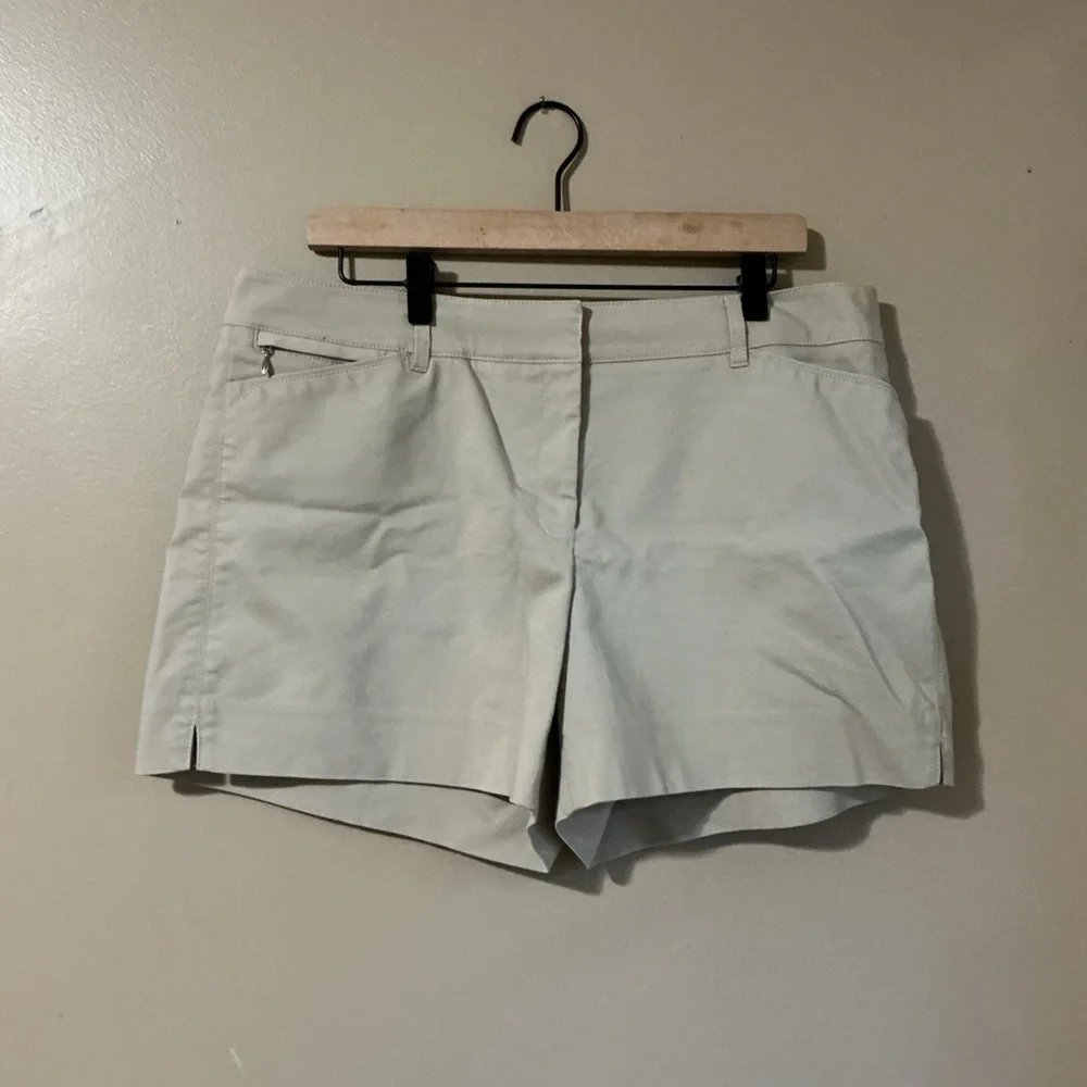 Women's White House Black Market Tan Shorts